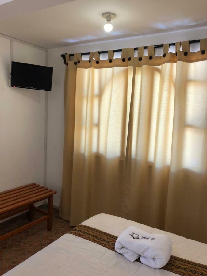 El Jacal Backpacker Hostel Huaraz  Exterior photo